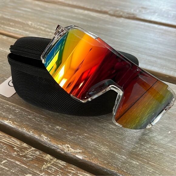 Blenders Future Ruler Sunset Rainbow Mirror Lens Sunglasses Unisex - Picture 2 of 4